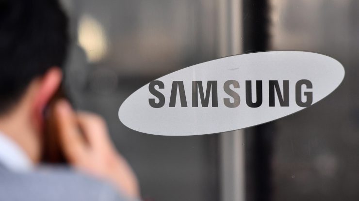 Samsung începe o colaborare cu IBM. Vor combina realitatea augmentată și învățarea automată cu rețelele private 5G