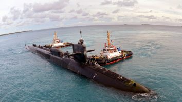 Anunț neobișnuit al US Navy.  De ce a transmis public poziția unui submarin nuclear, însoțit de două nave de război