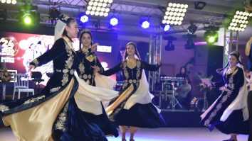 Ziua Etniei Tătare este sărbătorită astăzi. Serbările și petrecerile sunt amânate pentru anul viitor