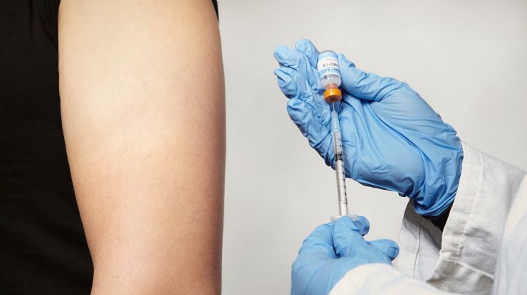 America Latină a început vaccinarea în masă