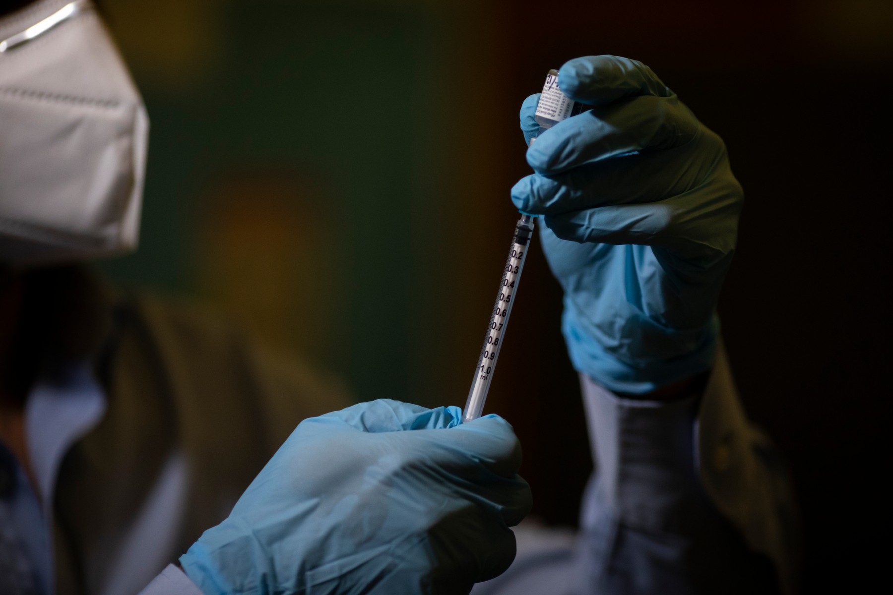 Coronavirus în lume LIVE UPDATE, 16 decembrie. Una din patru persoane nu va primi vaccinul anti-COVID-19 până în 2022