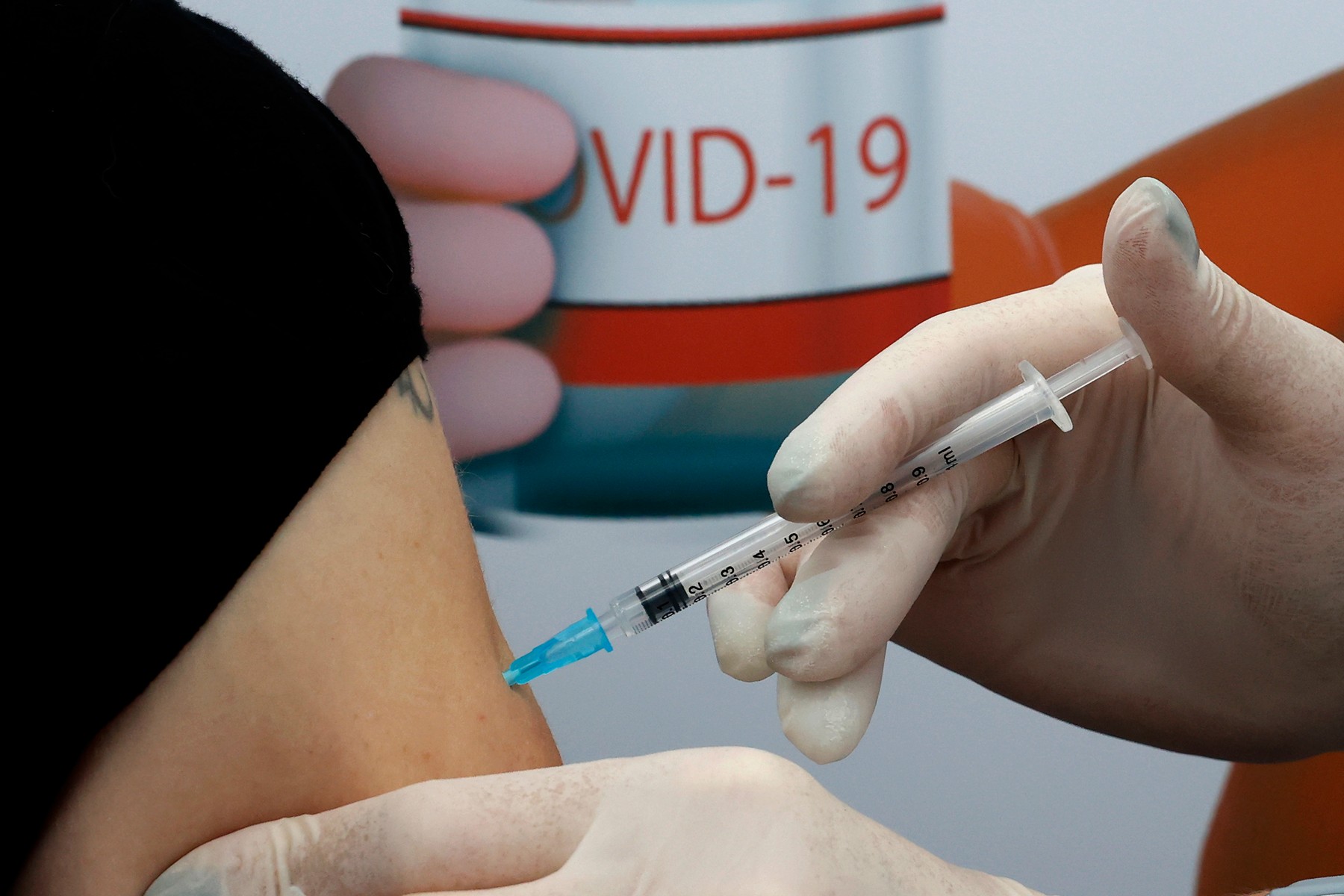 ANMDMR acordă autorizație de distribuție angro Institutului Cantacuzino. Când va primi primele doze de vaccin