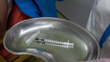 Dr. Adrian Marinescu, despre frica de vaccinare: „Teama vine când ai întrebări și nu primești răspuns”