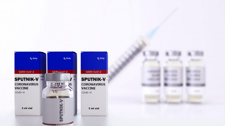 Rușii au convins încă o țară să testeze vaccinul Sputnik V