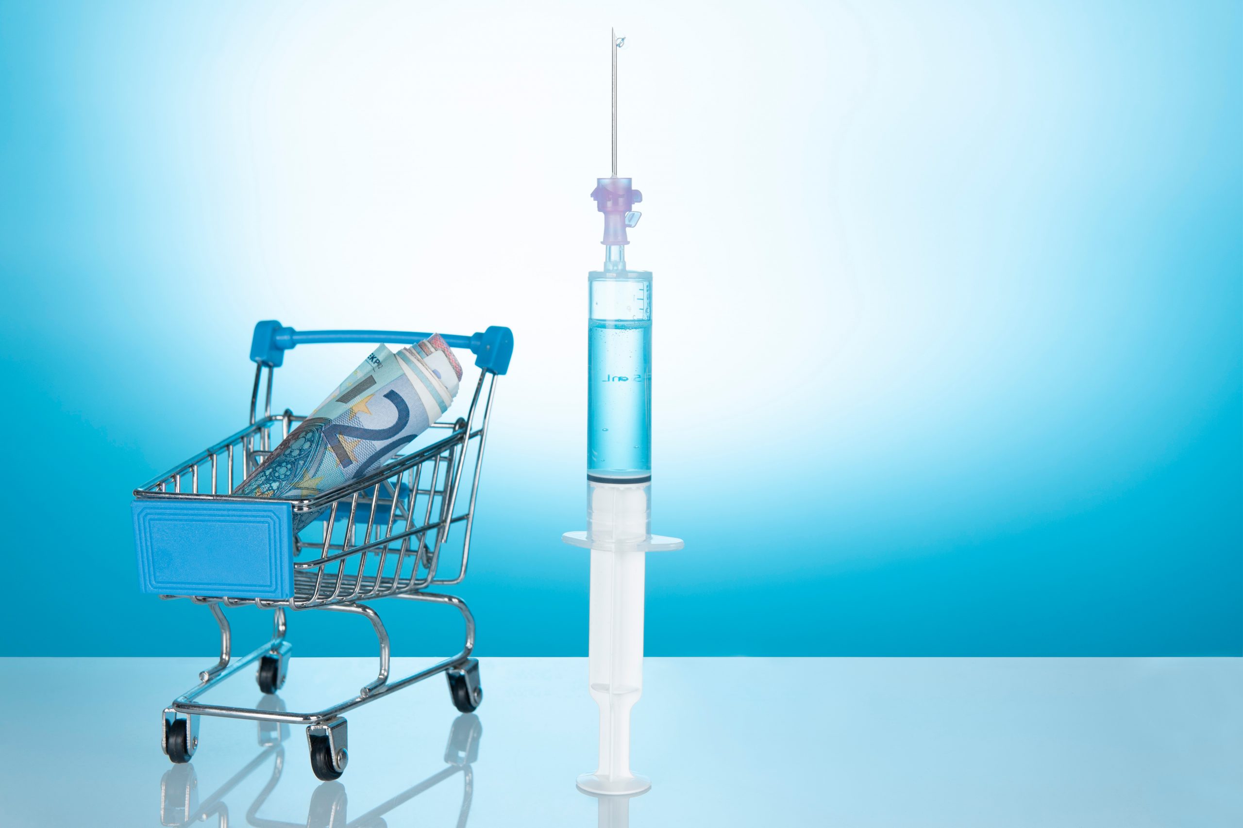 Angajați vaccinați, business sănătos. Cum poate vaccinarea să salveze economia