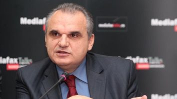 Ne vaccinăm, dar cine face injecția? Reacția lui Vasile Cepoi: „Dacă nu găsim oamenii nu ştiu ce o să facem”