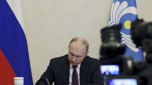 Ce are Vladimir Putin în termosul alb cu care a fost chiar și la dineul G20: „Asta beau dintotdeauna”