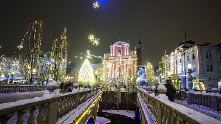 METEO. ANM anunță cum va fi vremea de Crăciun și Revelion: temperaturi mai ridicate decât de obicei