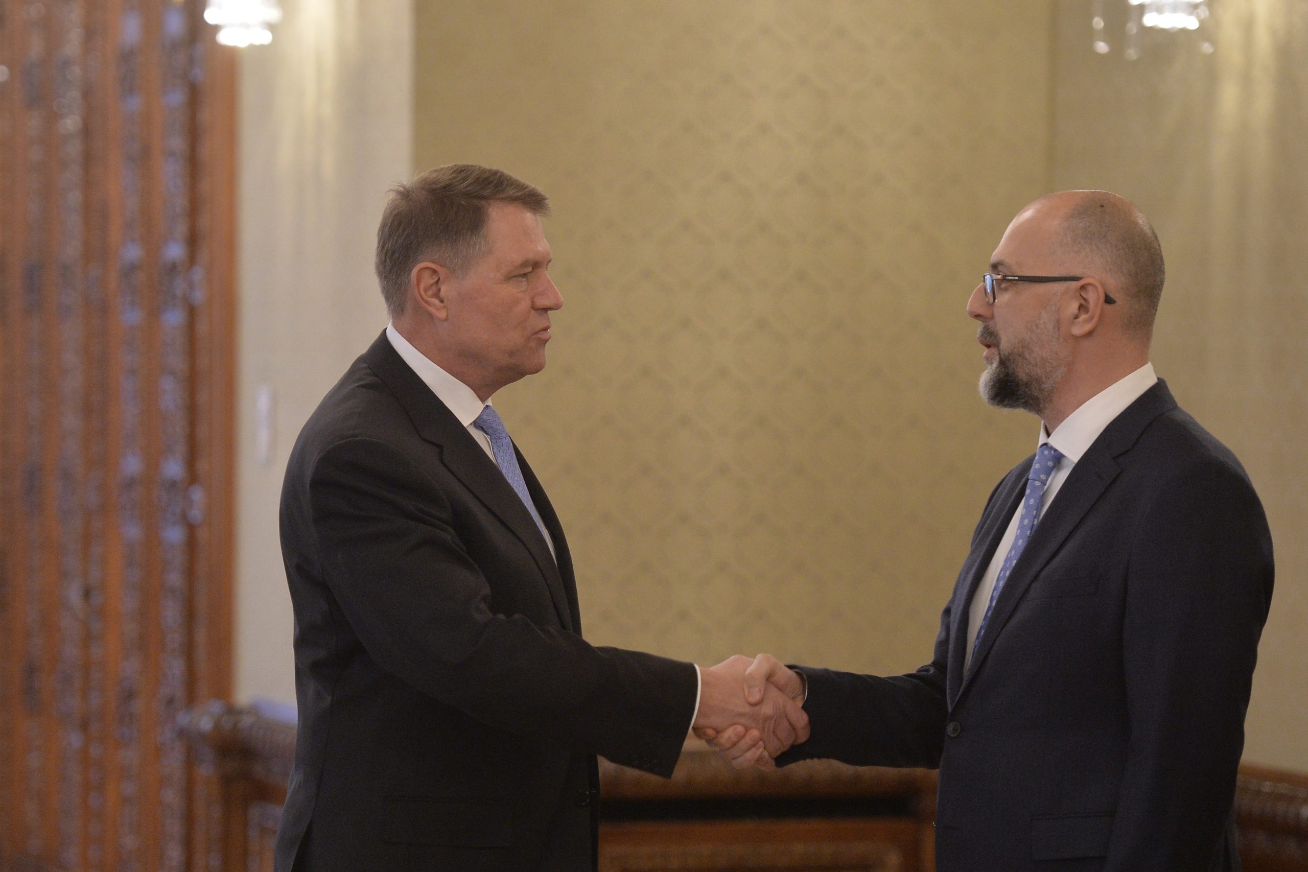 Iohannis a făcut pasul către împăcarea cu maghiarii. Kelemen Hunor și Eduard Novak, în vizită la Cotroceni