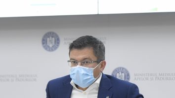 DNA cere începerea urmăririi penale pe numele lui Costel Alexe. E acuzat că a primit șpagă 22 de tone de tablă. Reacția fostului ministru al Mediului