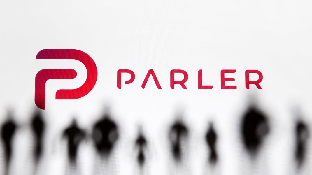 Aplicația-Parler