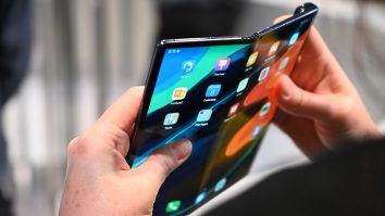 Roboți, display-uri și inovațiile anului 2021, prezentate la Consumer Electronics Show