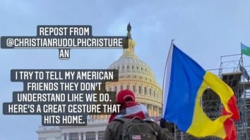 Cine e românul care a dus tricolorul în mijlocul protestelor de la Capitoliu