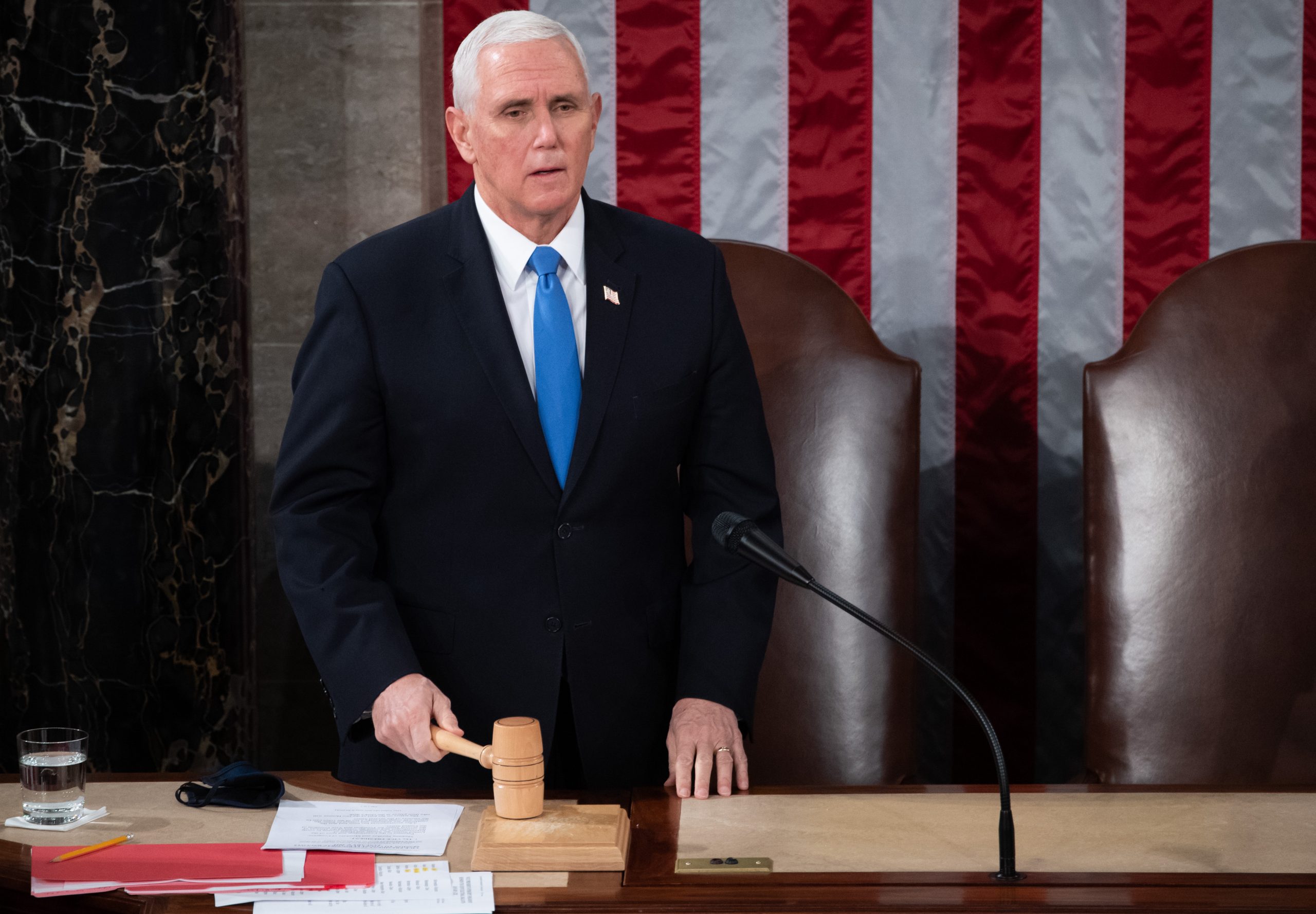 Pence sau Trump? Cine a acționat în calitate de comandant suprem într-una dintre cele mai întunecate zile ale Americii