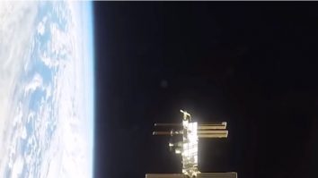 Cum s-a simțit pandemia în spațiu. Alina Manolache, regizor: „Sunt puțin invidioși că astronauții au un statut privilegiat”