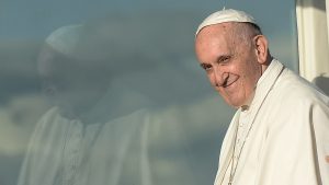 Papa a extins oficial rolul femeilor în Biserica Româno-Catolică. Ce roluri pot avea în instituție
