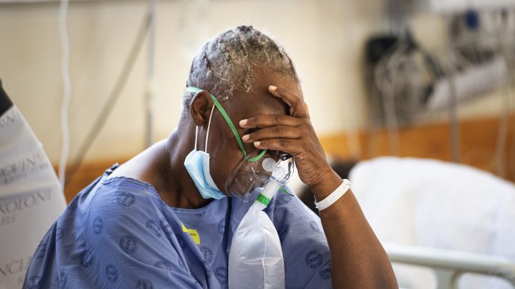 Persoană-suferind-de-Covid-din-Capetown