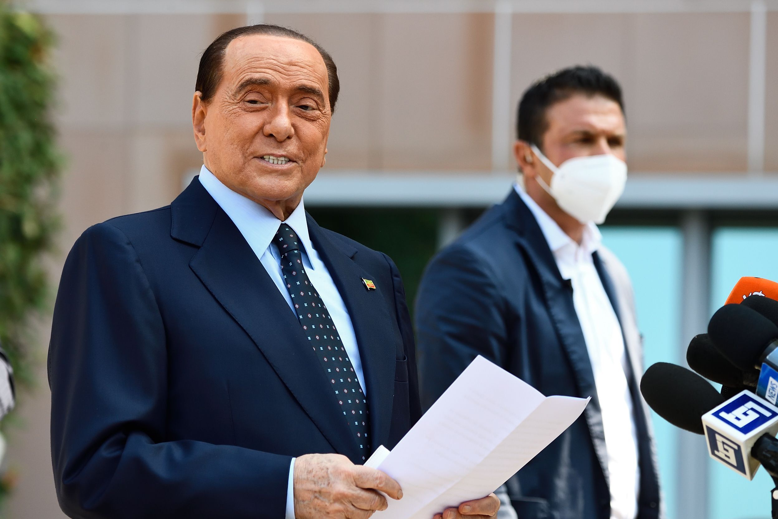 Silvio Berlusconi, internat de urgență la un spital din Monte Carlo