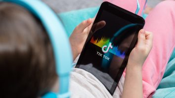 Toate conturile TikTok ale copiilor sub 16 ani vor fi private