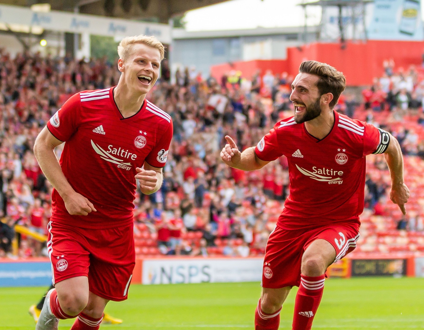 Clubul din Europa care îşi creşte fanii de mici. Atrage suporterii printr-un program inedit