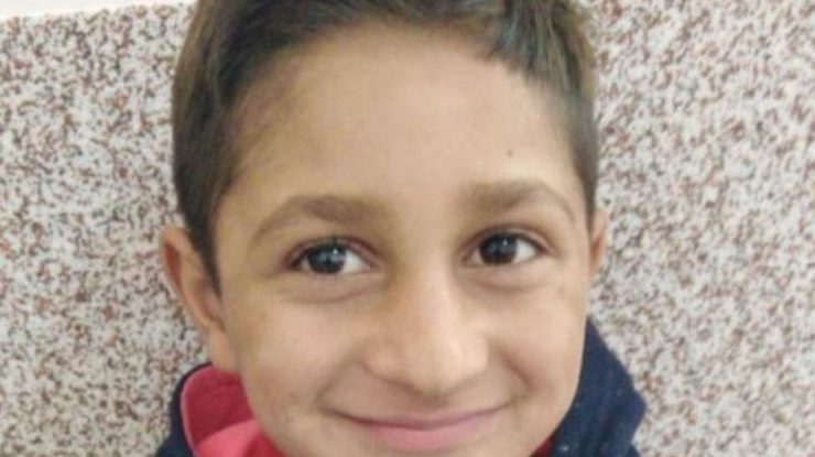 Băiatul din Arad, în vârstă de 7 ani, de negăsit după 6 zile. Este căutat cu 5 drone și o autoșenilată