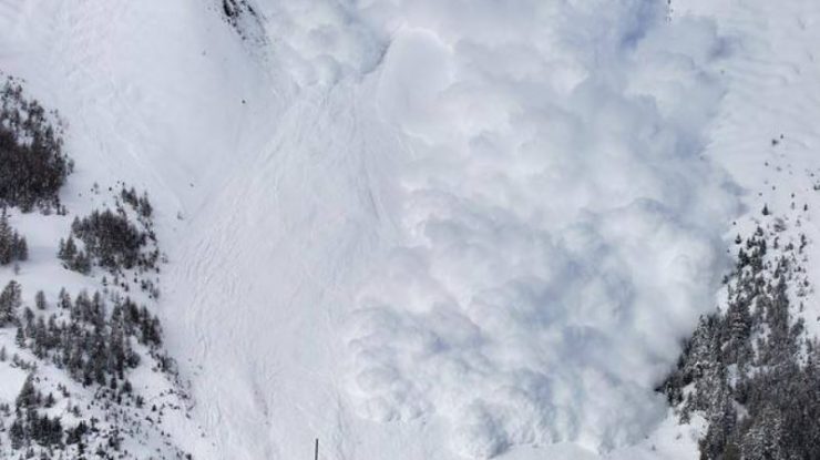 Risc mare de avalanşă între Cota 1400 şi Cota 2000, în Sinaia