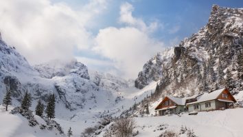 Avertizare ANM: Vremea va deveni geroasă, iar în zonele montane va ninge viscolit