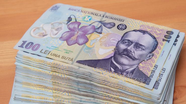 Valoarea banilor depozitați în bănci a crescut în pandemie. Românii și companiile românești au economisit 420 de miliarde de lei