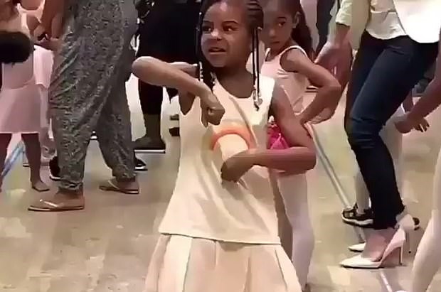 Fiica lui Beyonce, în vârstă de 9 ani, show pe Instagram. Cum dansează într-un video publicat de bunica ei