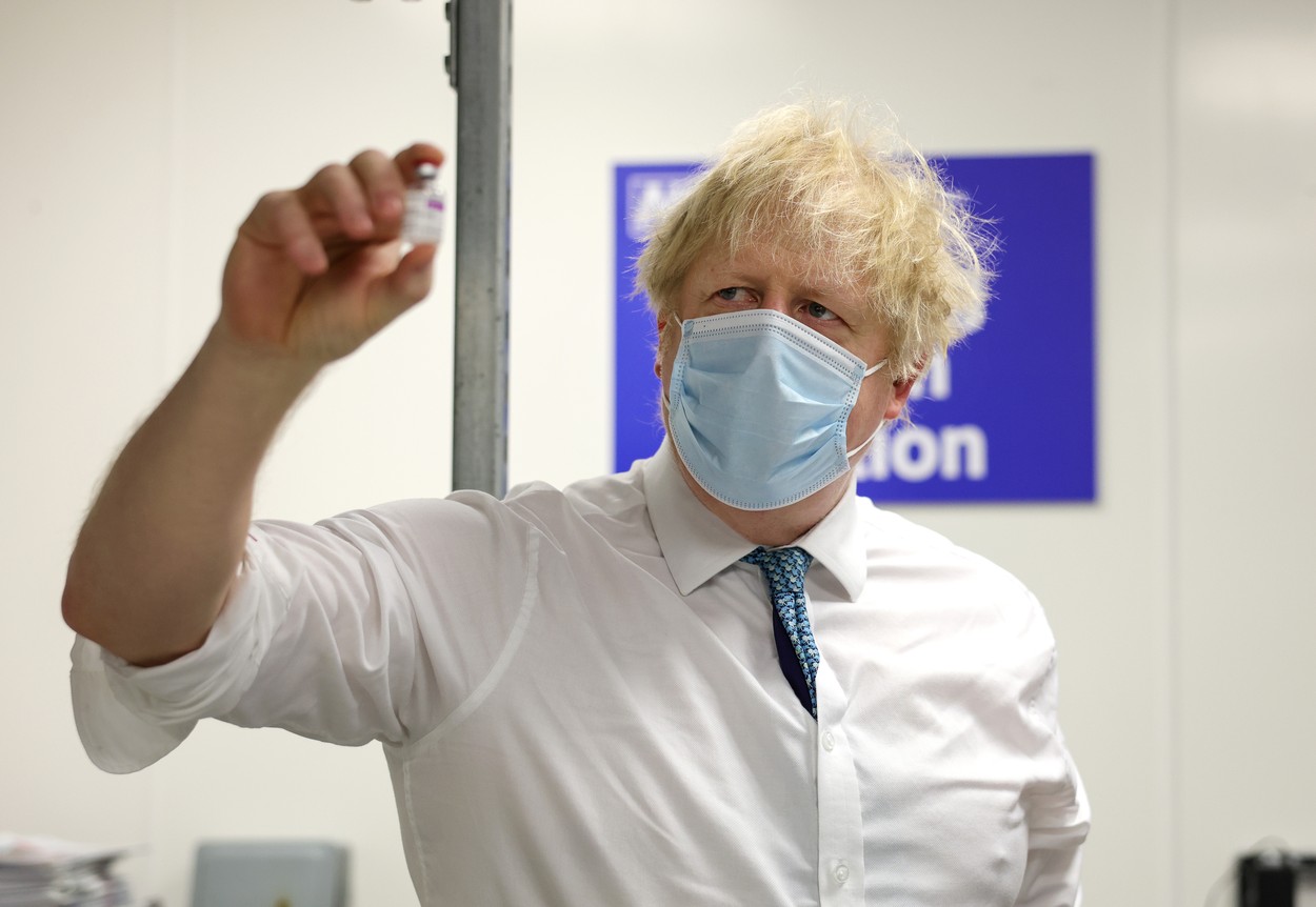 Britanicii scapă de restricțiile COVID. Ce spune Boris Johnson