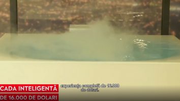 Experiență ca la SPA în propria baie. Ce funcții are o cadă inteligentă de 16.000 de dolari