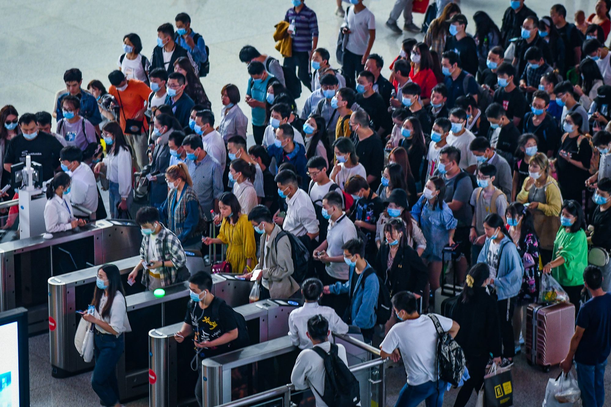 Țara în care 1,2 miliarde de oameni au aceleași 100 de nume de familie