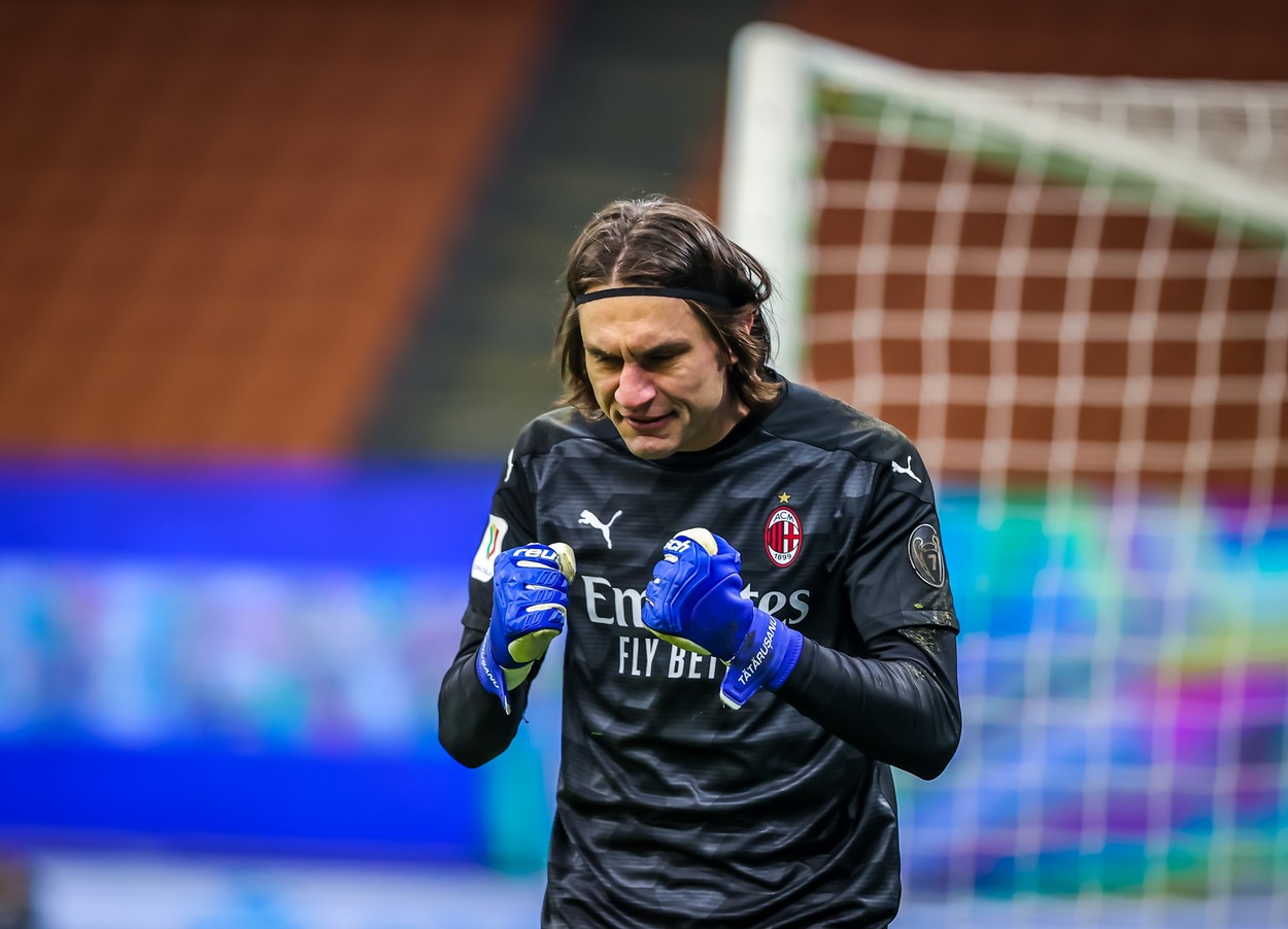 Tătărușanu, „eroul lui Milan”. Românul a fost decisiv pentru calificarea „rossonerilor” în sferturile Cupei Italiei