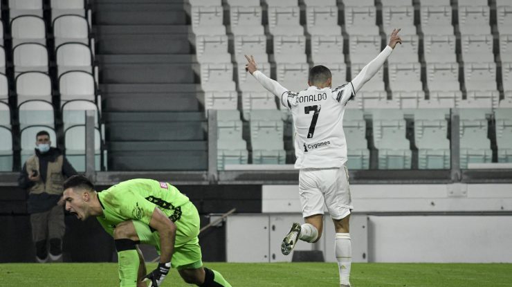 Cristiano Ronaldo e de neoprit! Portughezul l-a întrecut pe PELE în clasamentul golgheterilor all-time