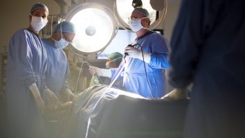 A doua etapă a campaniei de vaccinare începe pe 15 ianuarie. Câte cadre medicale sunt solicitate