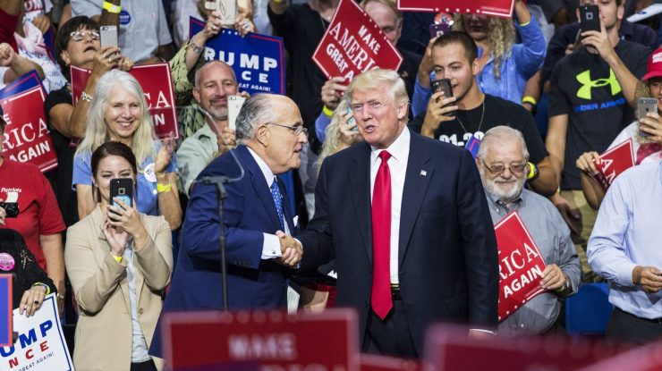Giuliani nu îl va reprezenta pe Donald Trump în procesul din Senat. Cum și-a motivat decizia