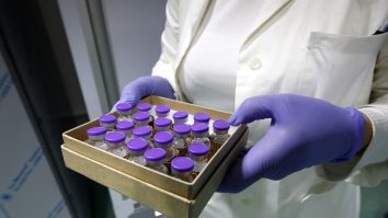 Secvențierea genomului virusului SARS-CoV-2 în România. Biolog: „Sunt scumpe, iar factorul economic este primordial”