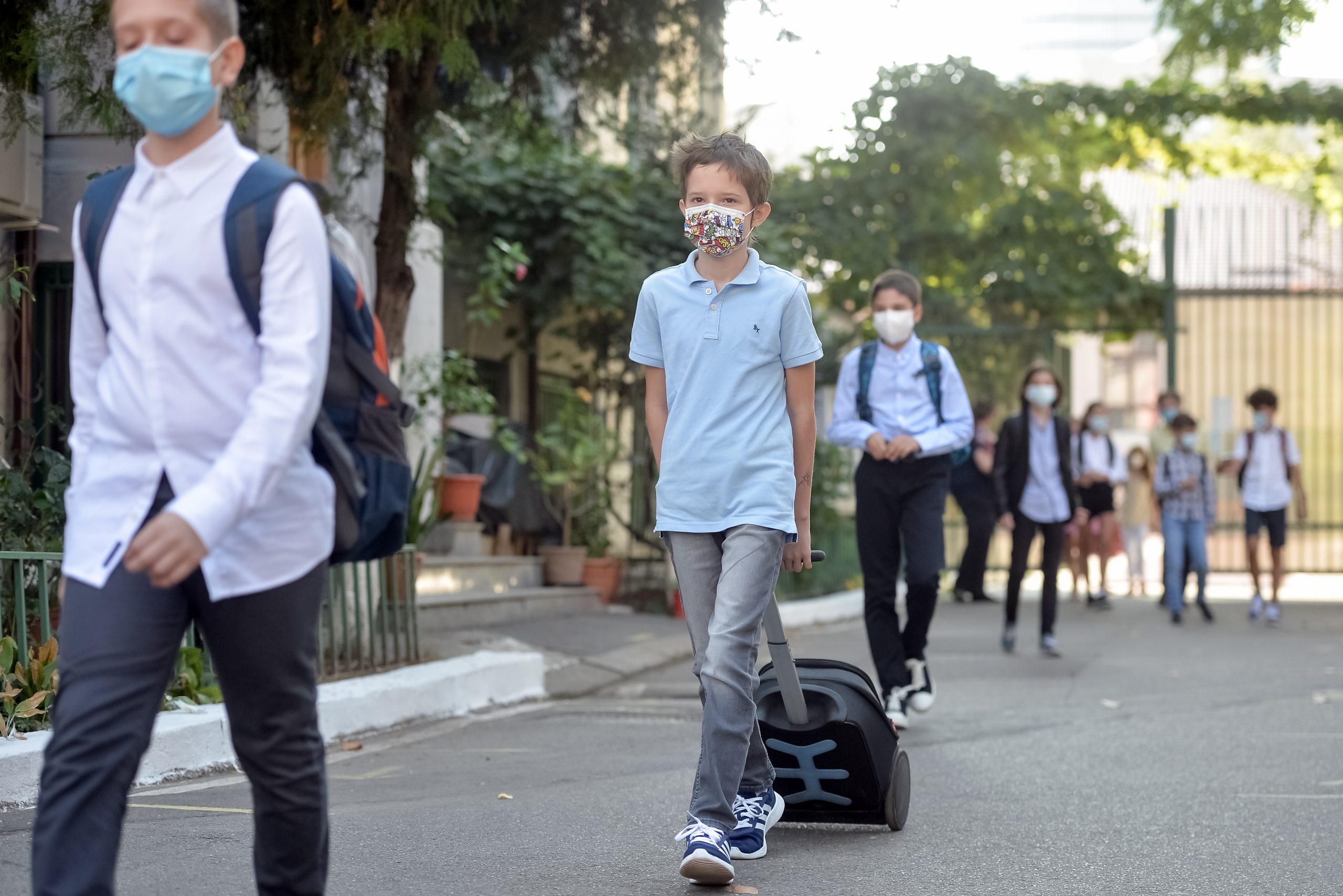 Vacanțele școlare ar putea fi diferențiate în funcție de cele 4 macroregiuni ale țării. Beneficiile unei astfel de legi