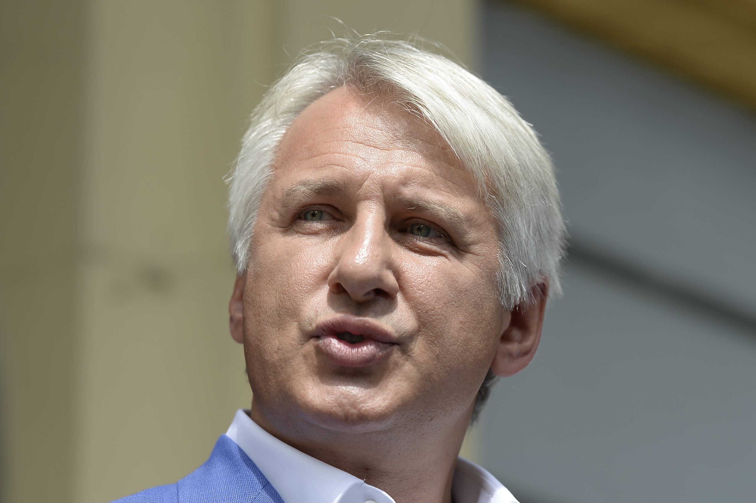 Eugen Teodorovici a ratat Parlamentul și s-a întors la Curtea de Conturi. Legea funcționarului public le rezervă demnitarilor postul de bază