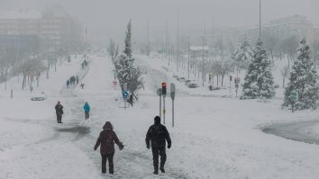 Daune de 1.4 miliarde de euro în Madrid, după furtuna de zăpadă care a șocat o lume întreagă