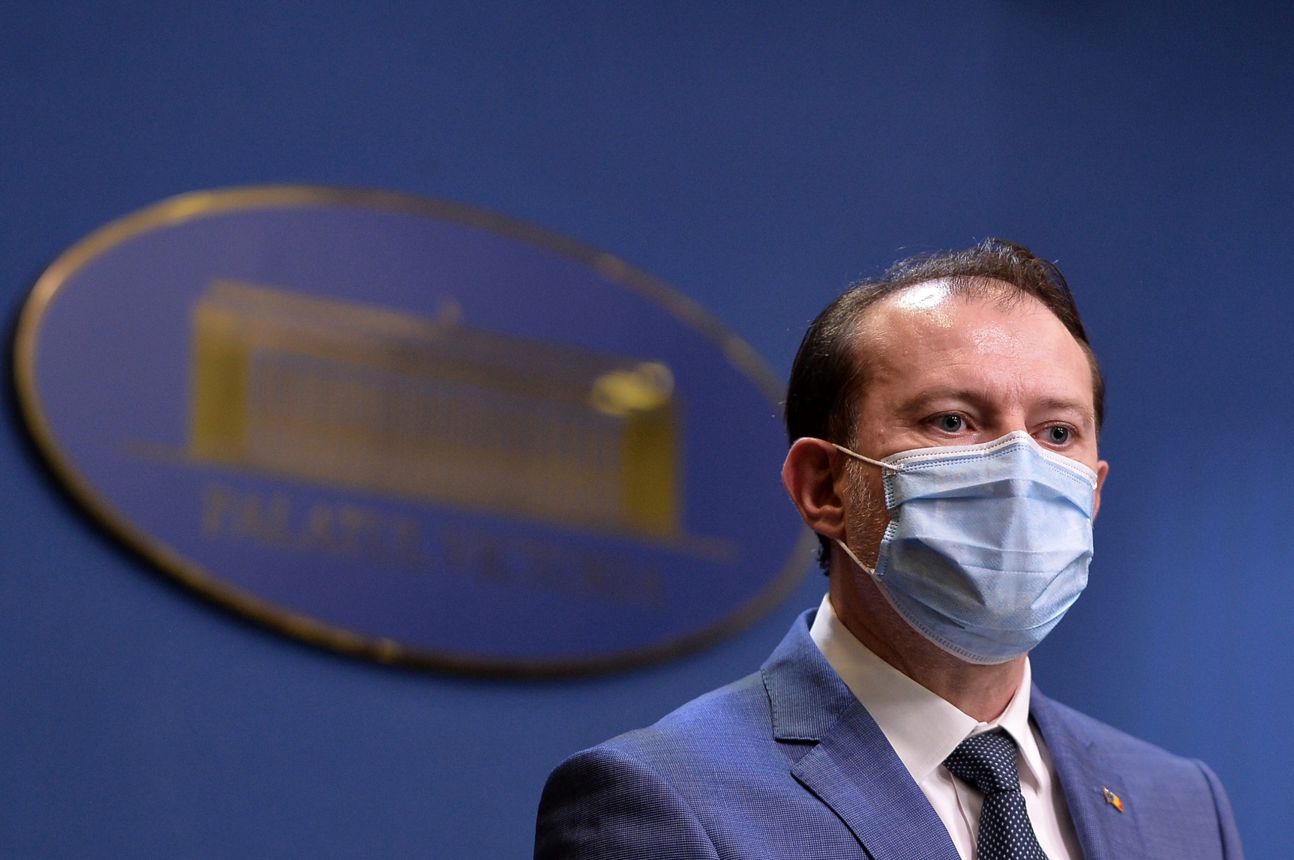 Salarii mari, doar pentru performanțe. Cîțu: „E vorba de a introduce mai multă eficiență”