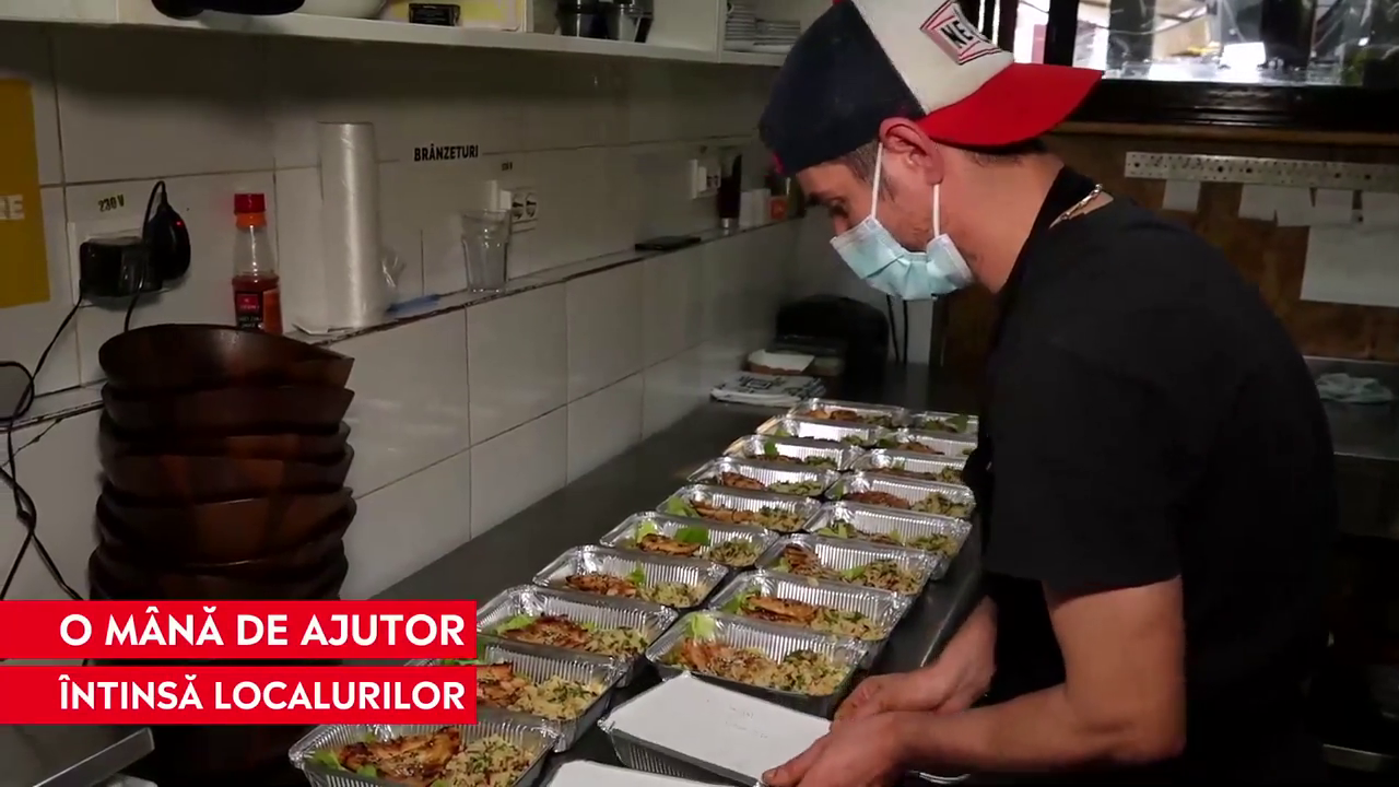 Proiectul „Food for friends” a ajuns la Iași. 20 de barmani primesc o masă caldă de luni până vineri, timp de 3 săptămâni