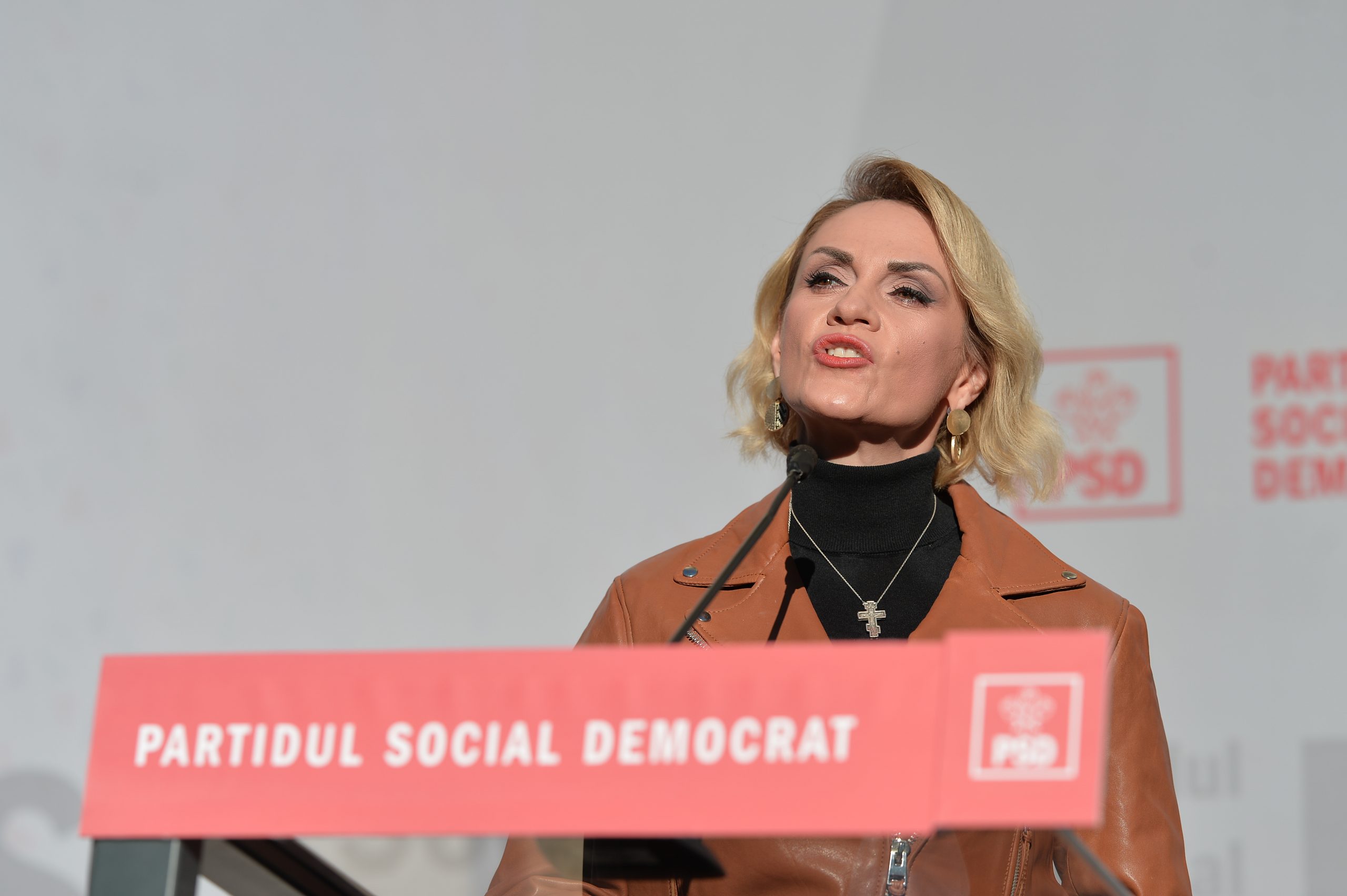 Gabriela Firea, atac la adresa lui Vlad Voiculescu şi Nicuşor Dan: „Răutate, incompetență, abuz”