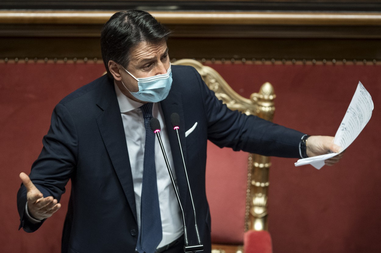 Giuseppe Conte, premierul Italiei, a anunțat că îşi va prezenta marţi demisia
