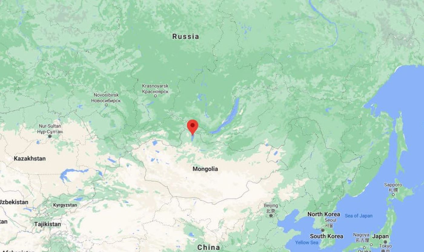 Монголия в какой части света. Граница Монголии и России на карте. Граница России и Монголии. Монголия границы. Монголия на карте.
