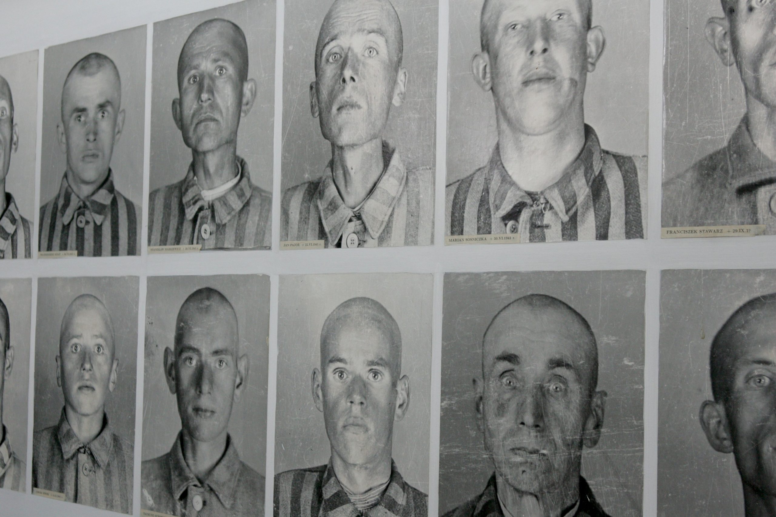 27 ianuarie, Ziua internațională de comemorare a victimelor Holocaustului. Câți supraviețuitori au murit de COVID