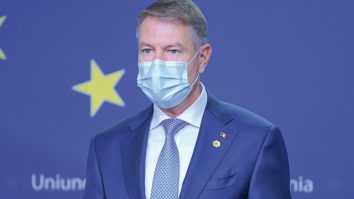 Iohannis: Campania de vaccinare merge foarte bine. Avem speranța ca până în vară să ieșim din pandemie