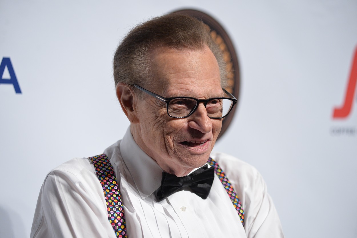 Gestul făcut de muzeul Madame Tussauds în semn de omagiu pentru Larry King