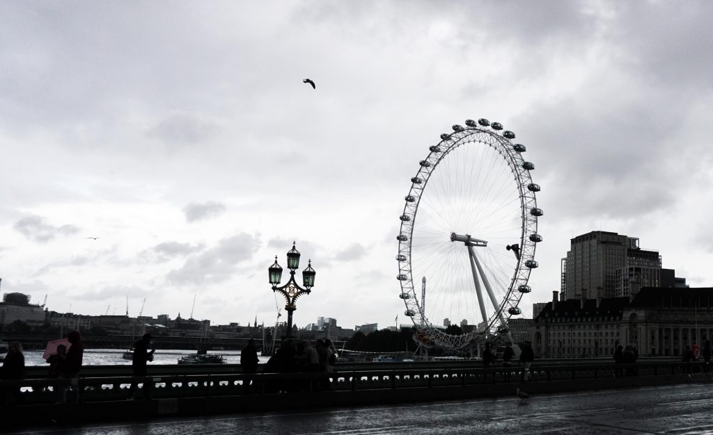 Londra intră în stare de urgență. 830 de oameni sunt internați zilnic în spital