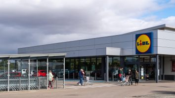 Lidl încheie un capitol al activițății din România, din cauza pandemiei. Magazinul va fi închis de la 1 martie